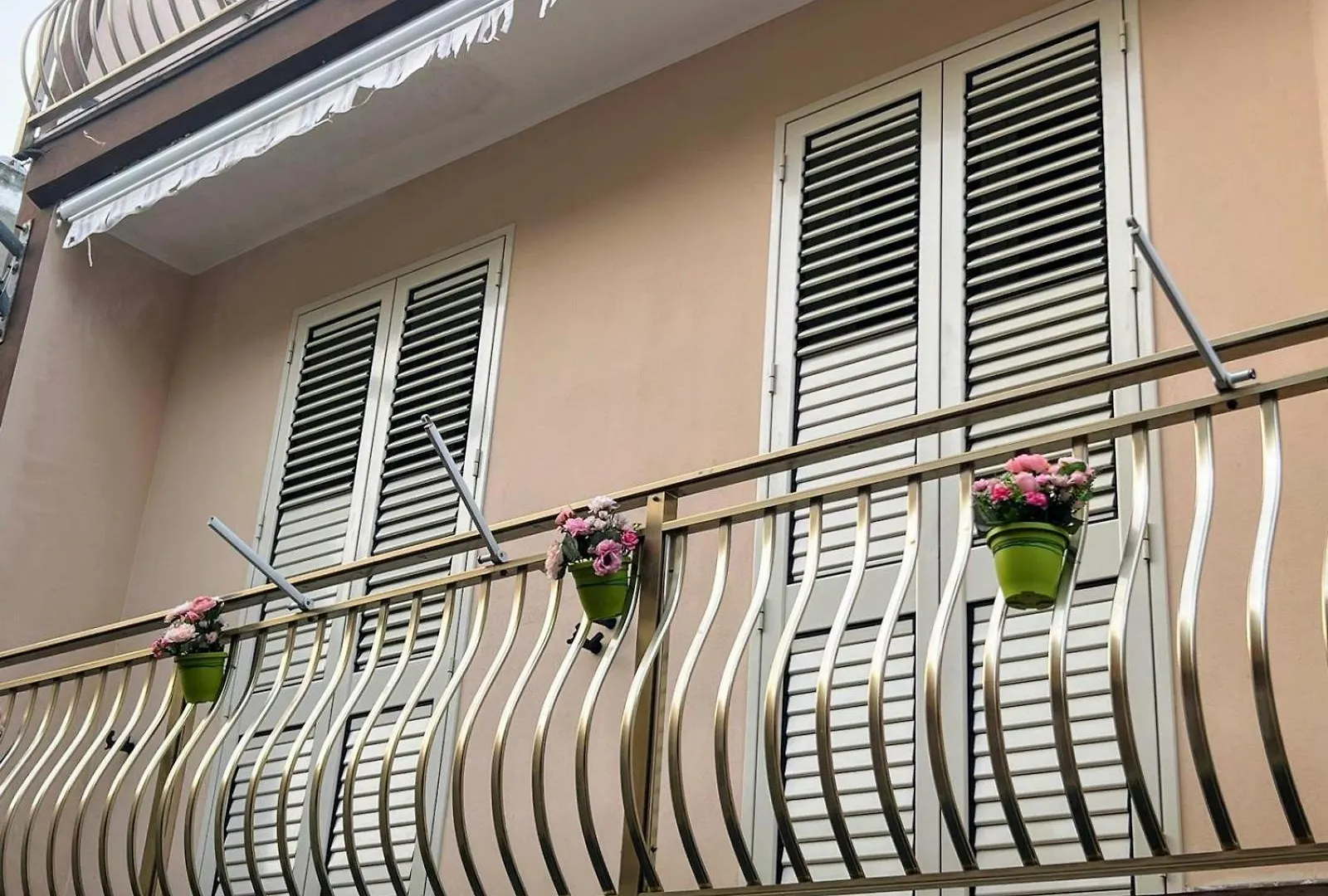 Ferienwohnung Nel Giardino Di Nunziatina Syrakus
